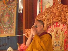 Foto: Seine Heiligkeit der XIV. Dalai Lama, Ladakh, Nordindien (Veronica Futterknecht © 2005)