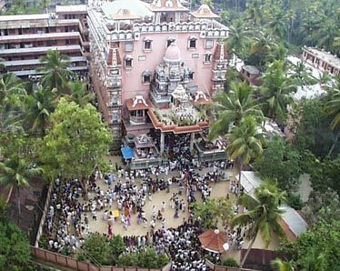 Foto: Amritapuri Ashram, Kerala, Südindien (http://www.amma-europe.org/)